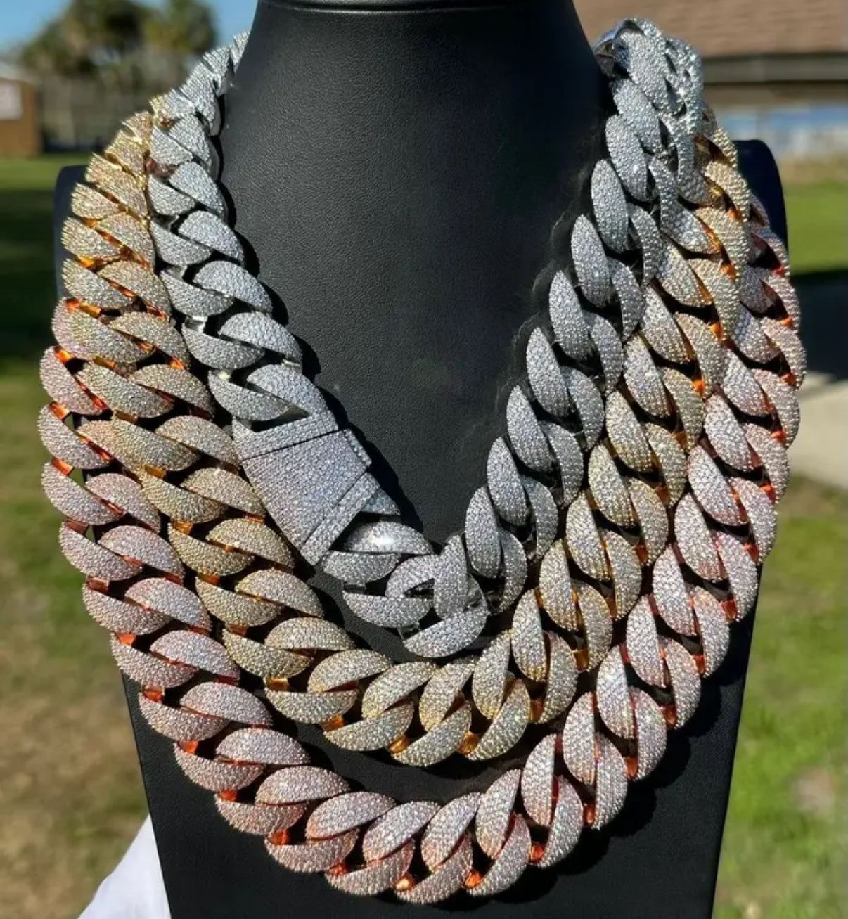 【15-20mm】Iced Out Miami Cuban Chain Necklace【Moissanite】