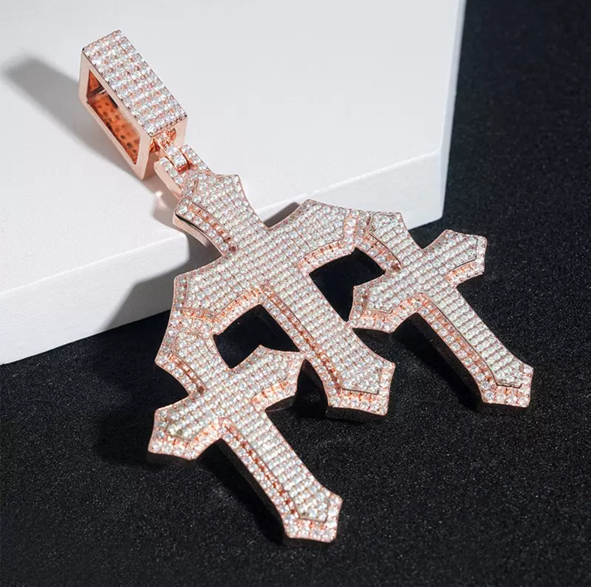 Iced Out Triple Cross Pendant【Moissanite】