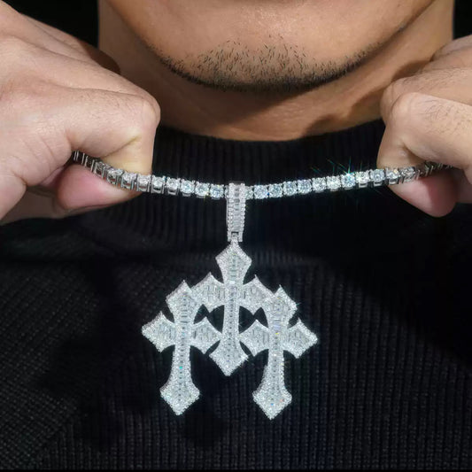 Iced Out Luxury Triple Cross Pendant【Moissanite】